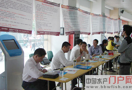 �F����Ƹ���